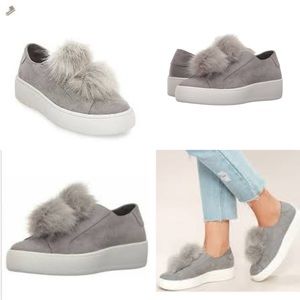 Bryanne platform Pom Pom Grey slip on sneaker